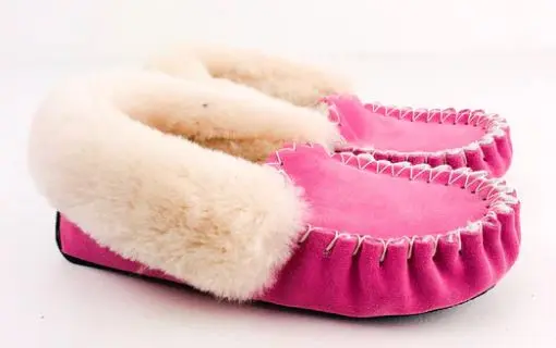 0743 hot-pink-moccasin-sheepskin - Copy.webp
