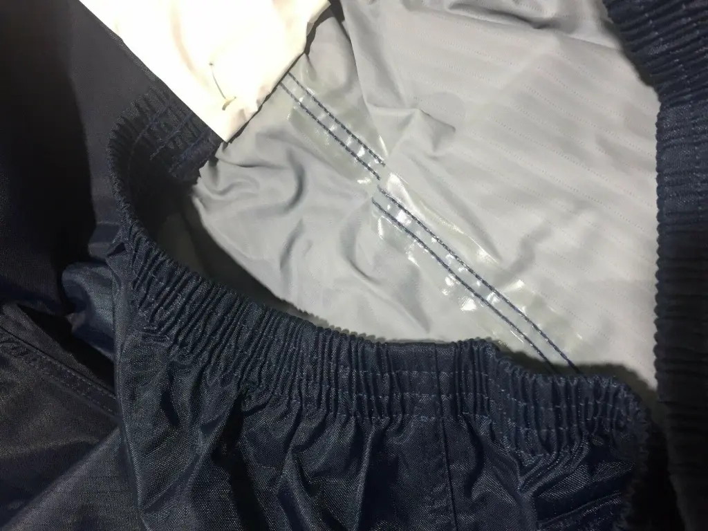 0785 weathermate-over-pants-rain-trousers-7.webp