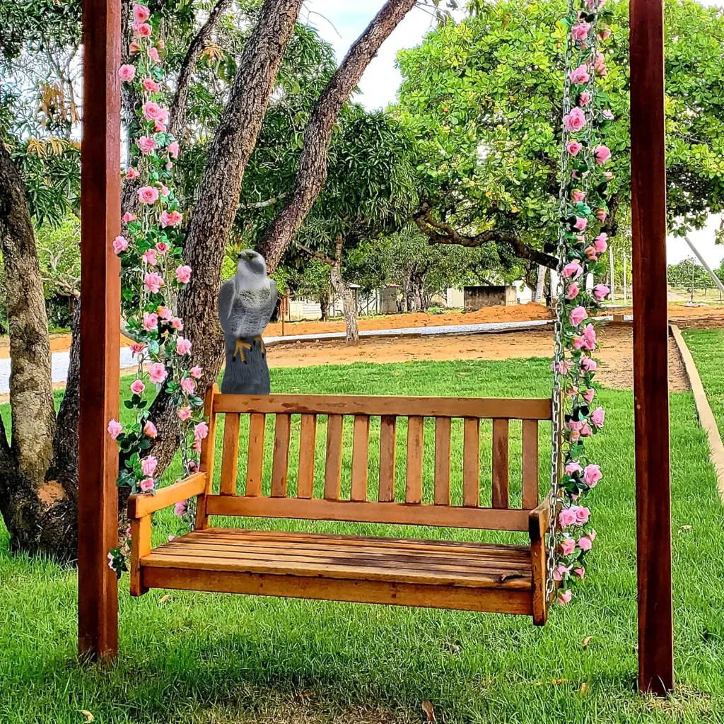 91449 Falcon-Scare-Bird-decoy-2.webp