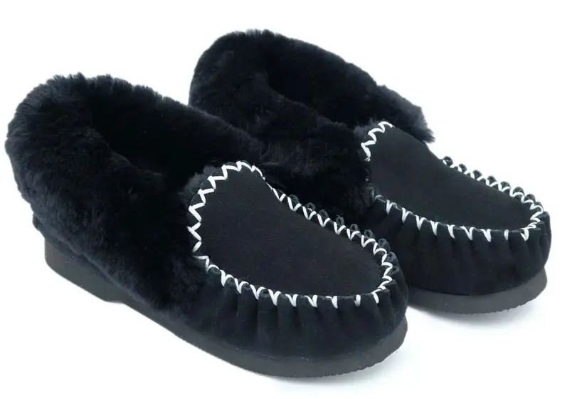 0733 black-moccasin-1.webp
