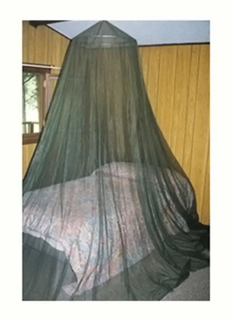 28508 pop-up-mozzie-mosquito-mossi-net-green-permethrin-treated-7.webp