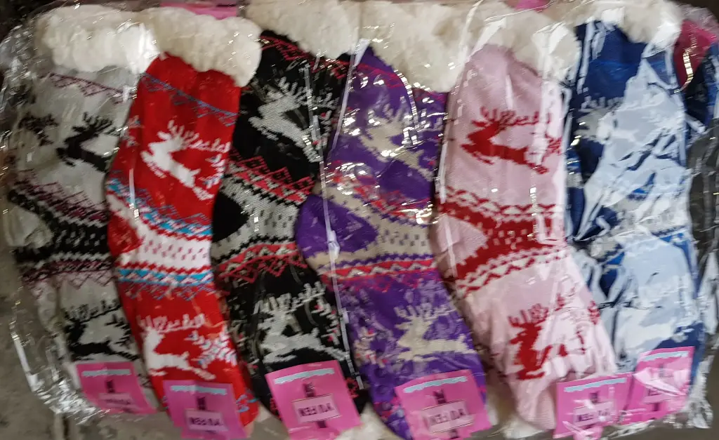 12  Indoor Slipper Non Slip Gripper Socks Adult